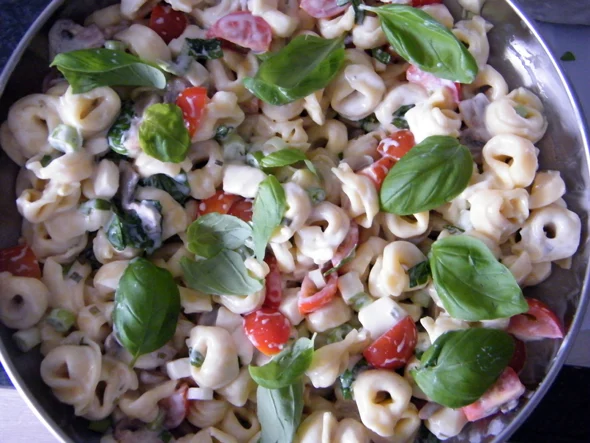 Warme tortellini salade 5 warme-tortellinisalade3