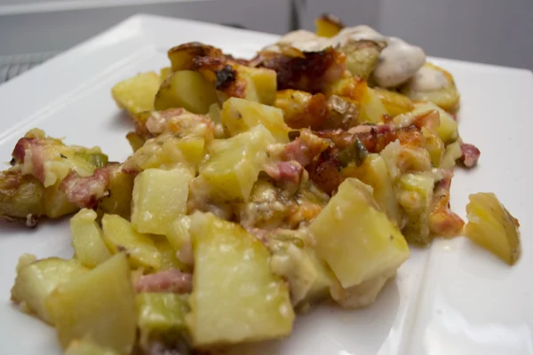 Kazige aardappeltjes uit de oven 4 kazige aardappeltjes