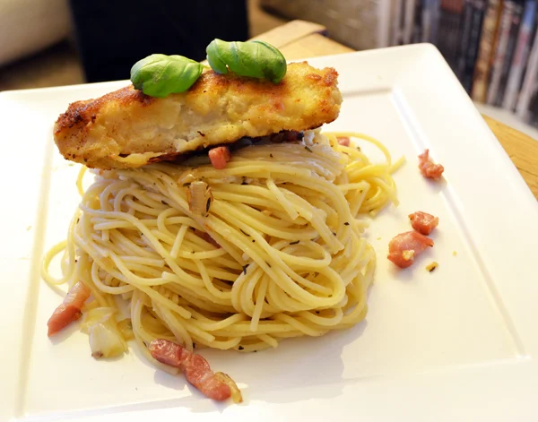 Spaghetti aglio olio met vis (kabeljauw) 1 spaghetti aglio olio met vis