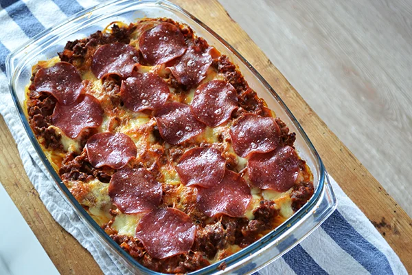 Foodblogswap: Marina's Spaghetti Pizza bake 2 spaghetti pizza bake