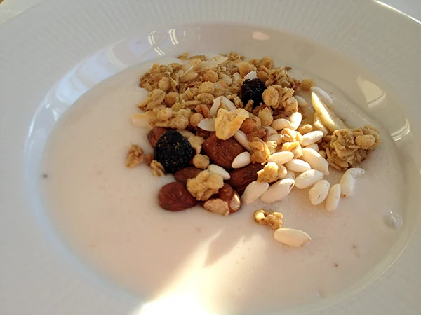 Foodie in Zweeds Lapland 20 yoghurt met noten