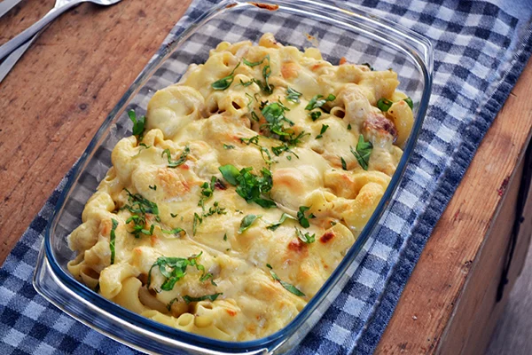 Drie kazen ovenpasta met pittig vlees 2 3 kazen ovenpasta