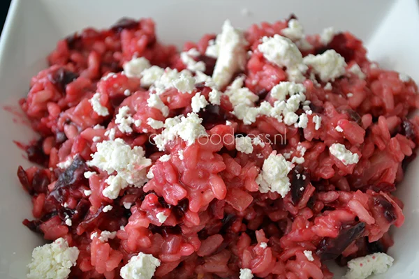 Risotto van rode bieten 2 rode bieten risotto