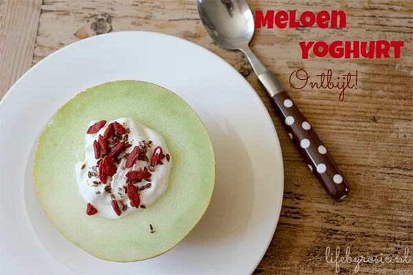 Meloen/yoghurt ontbijt van Rosanne 1 meloenontbijt