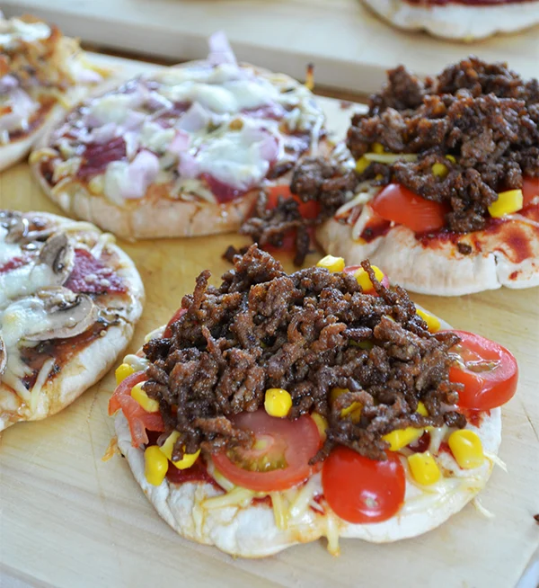 Pita pizza's recept 14 pita pizzas feat