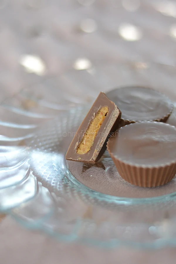 Fastfood Friday: Peanut butter cups 1 peanut butter cups
