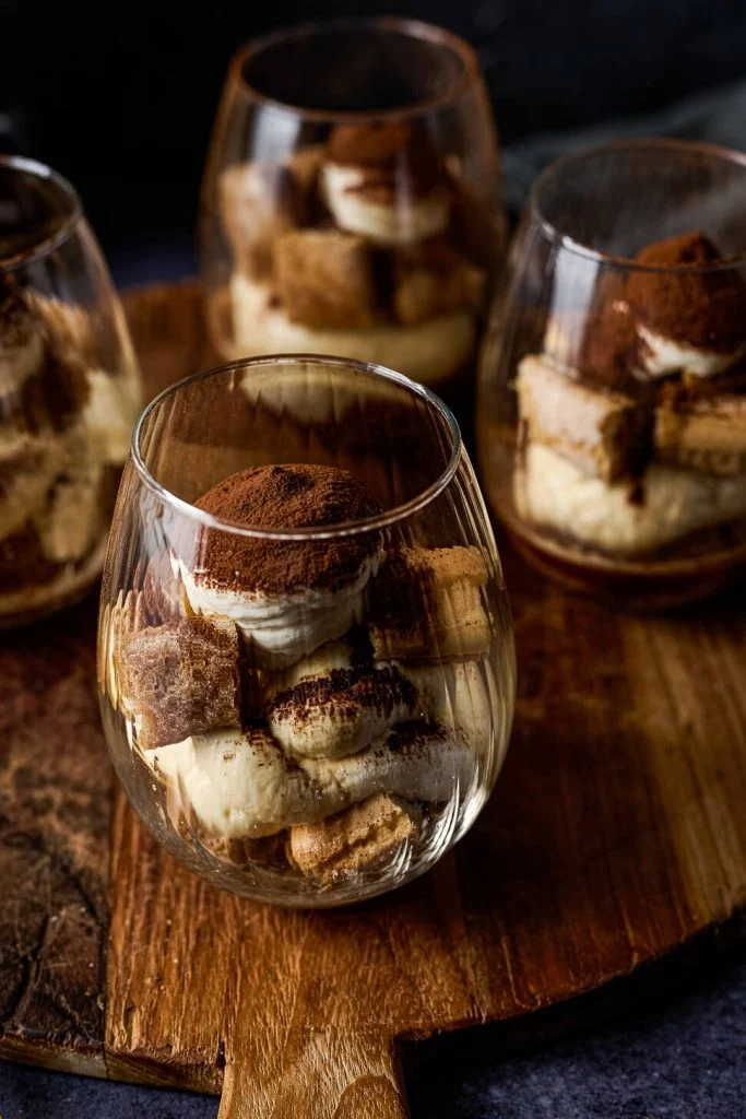 Snelle tiramisu in een glaasje 2 tiramisu in glas