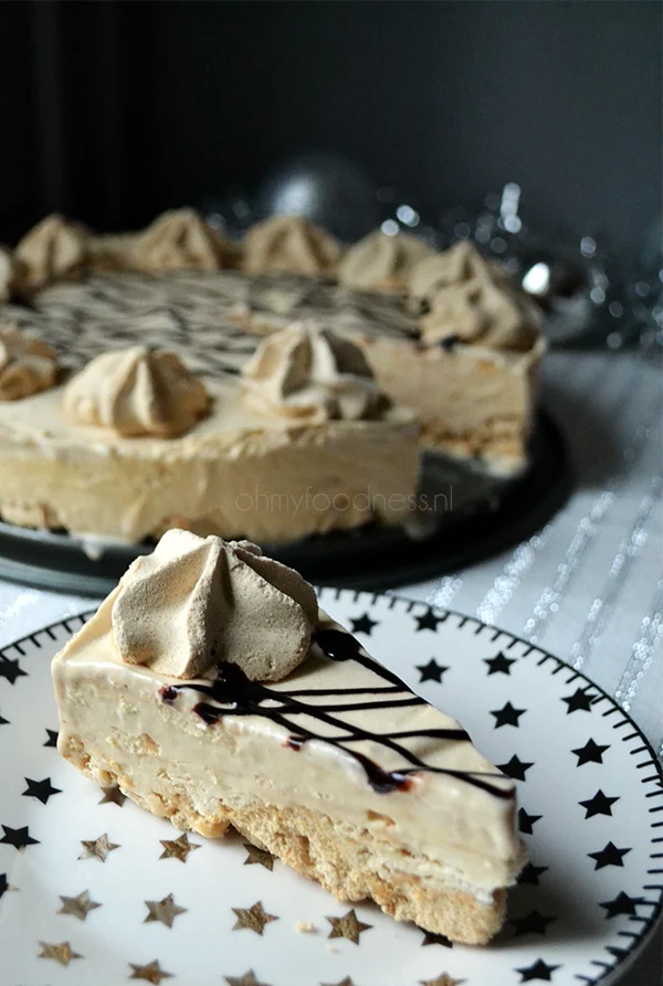 Mokka-ijstaart met schuimpjes 2 mokkaijstaart_2