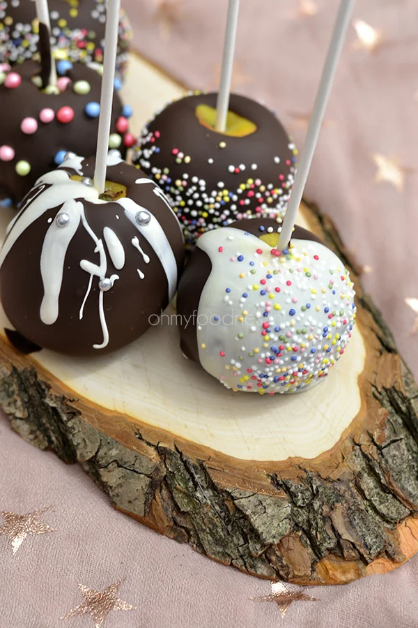 Fastfood Friday: Candied Apples 1 candied apples