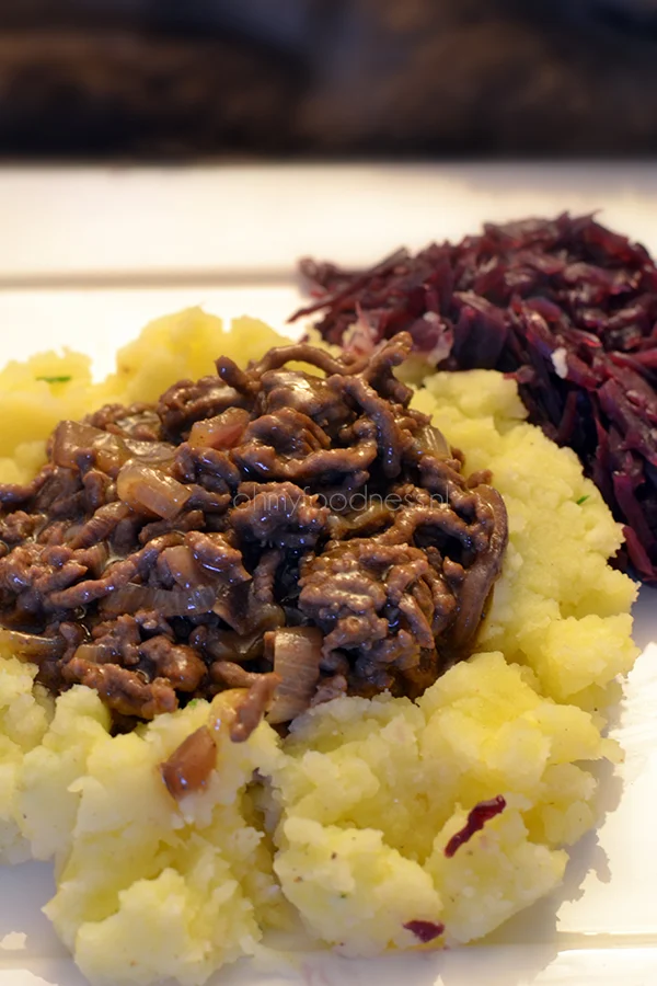 OMF’s Studentenkeuken: Gehakthachee 1 Gehakthachee