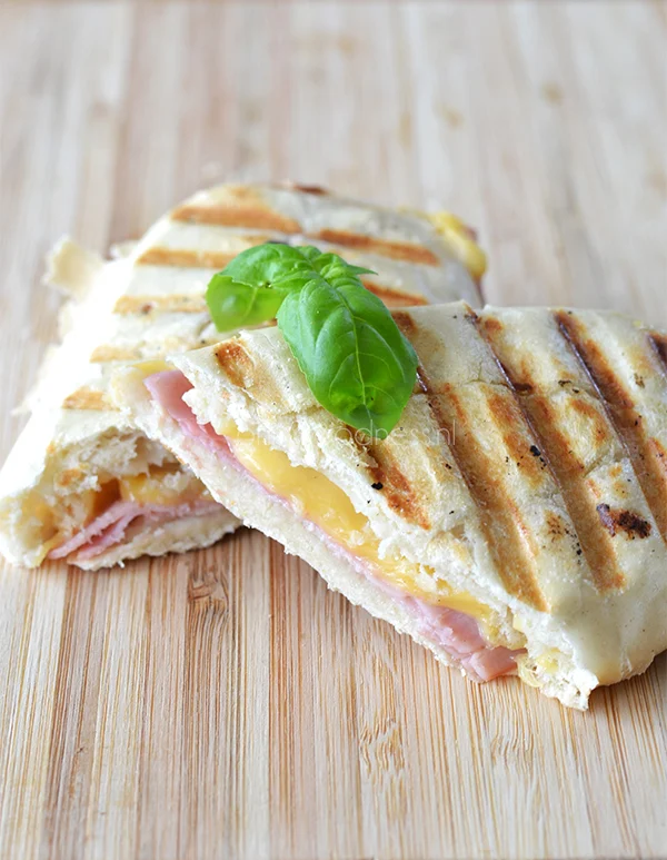OMF’s Studentenkeuken: Panini Hawaii 1 Panini Hawaii
