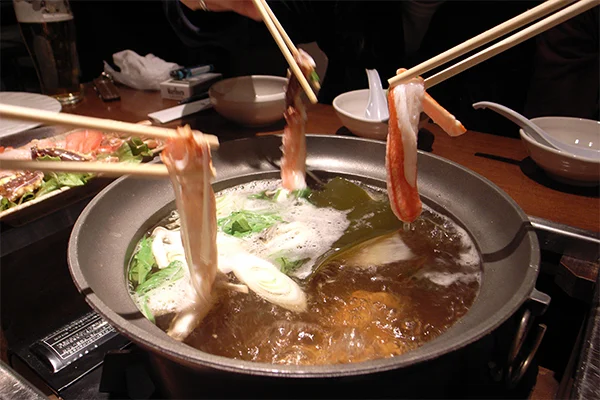 Travel Tuesday: Wat te eten in Japan naast sushi 6 Shabu Shabu