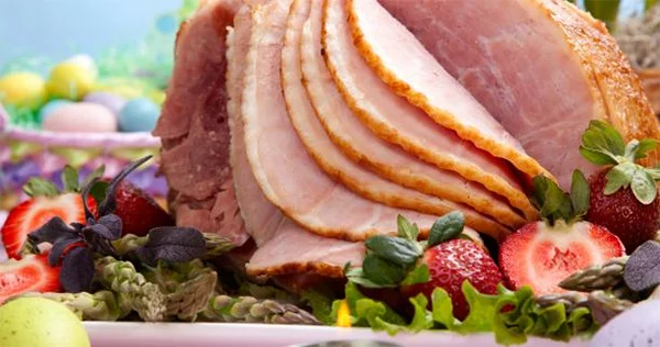 Wereldwijde eettradities tijdens Pasen 3 Easter ham
