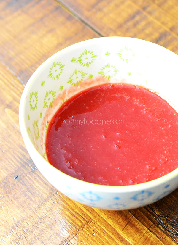 Aardbeiencoulis 1 aardbeiencoulis