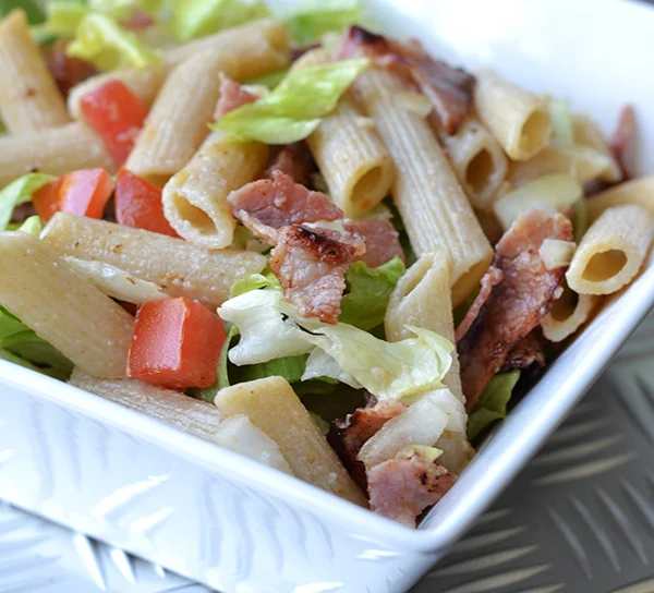 BLT Pastasalade 5 BLT Pastasalade