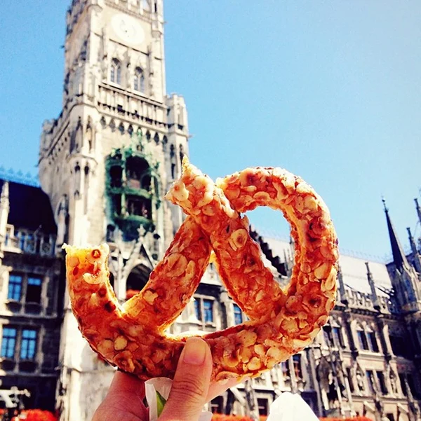 Travel Tuesday: Girl Eat World 7 Girl Eat World