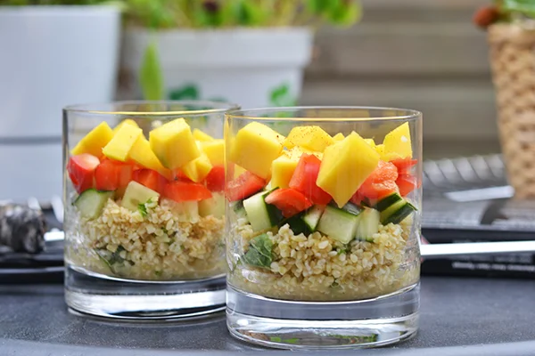Laagjessalade met bulgur (vega) 19 laagjessalade met couscous
