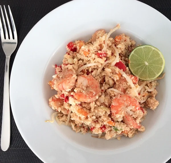 gebakken bloemkoolrijst met garnalen