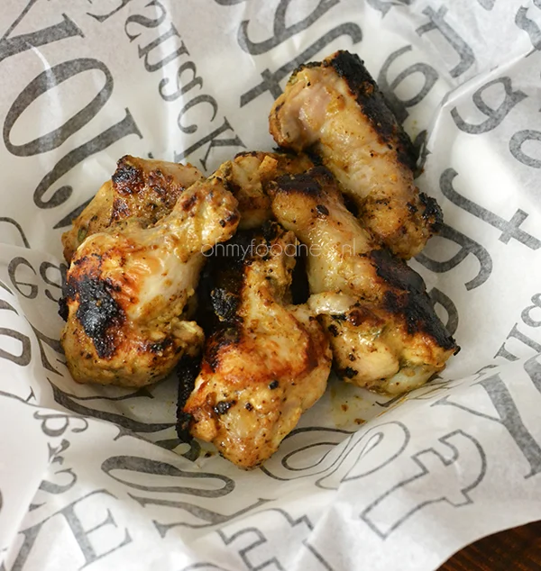 Tim Kookt: Kipkluifjes in mosterdmarinade 1 Kipkluifjes in mosterdmarinade