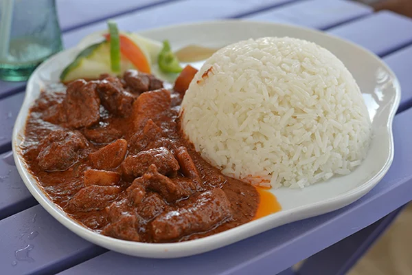Foodie in Gambia 4 Chicken Domoda