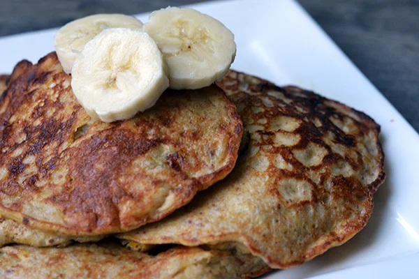 Video: Ei-Banaanpannenkoekjes 23 Ei-banaanpannenkoekjes
