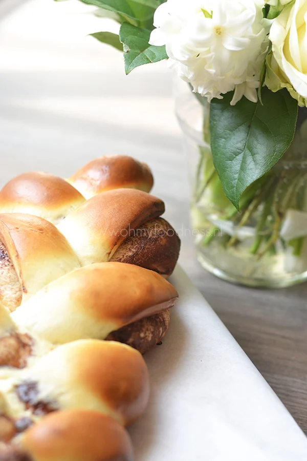 Video: Gevlochten Nutella brood 1 Gevlochten Nutella brood
