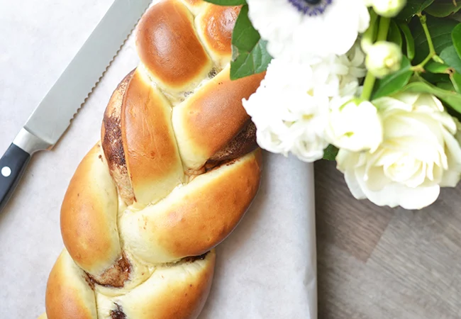 20x lekkere gerechten voor Pasen 11 Gevlochten Nutellabrood