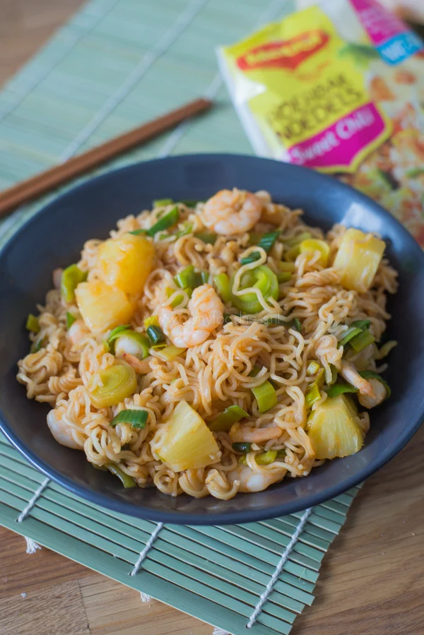 Supersnelle Sweet Chili Noedels met garnalen en ananas 1 Sweet Chili Noedels