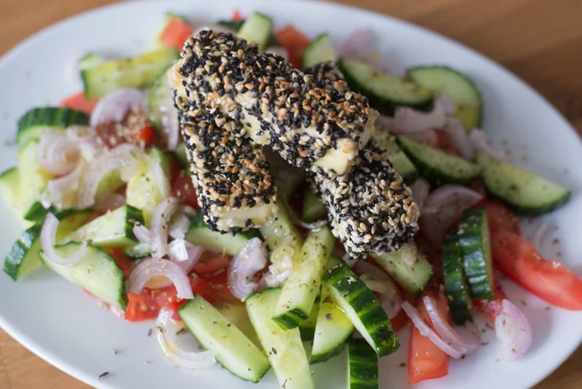 Video: Griekse salade met gebakken feta 12 Griekse salade met gebakken feta