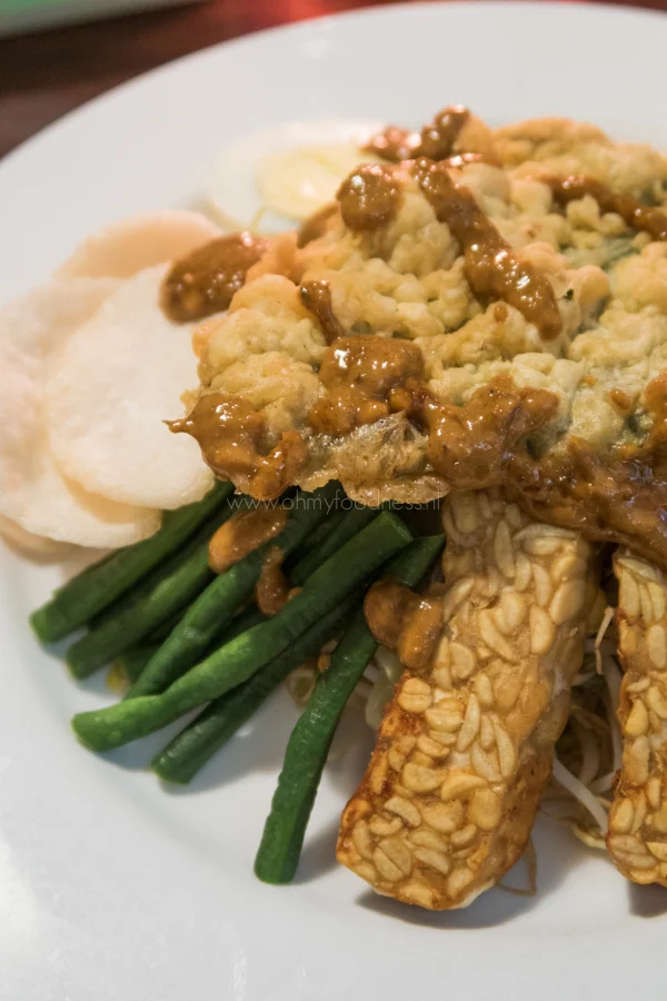 Foodie op Bali 1 downtown_gadogado