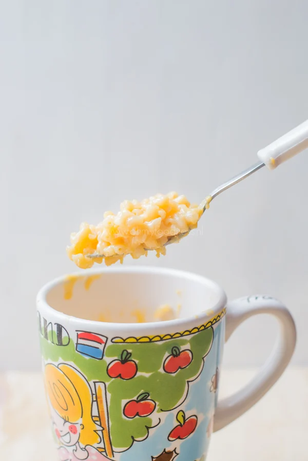 Mac & Cheese in a mug 1 Mac & Cheese in a mug