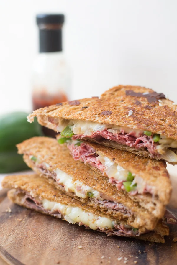 Video: Philly Cheese Steak Tosti 1 Philly Cheese Steak Tosti