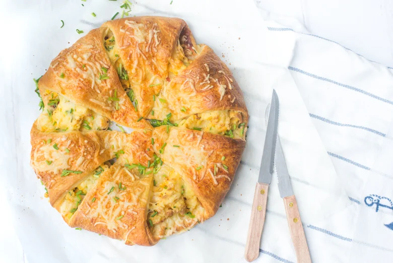 Croissantring met ei