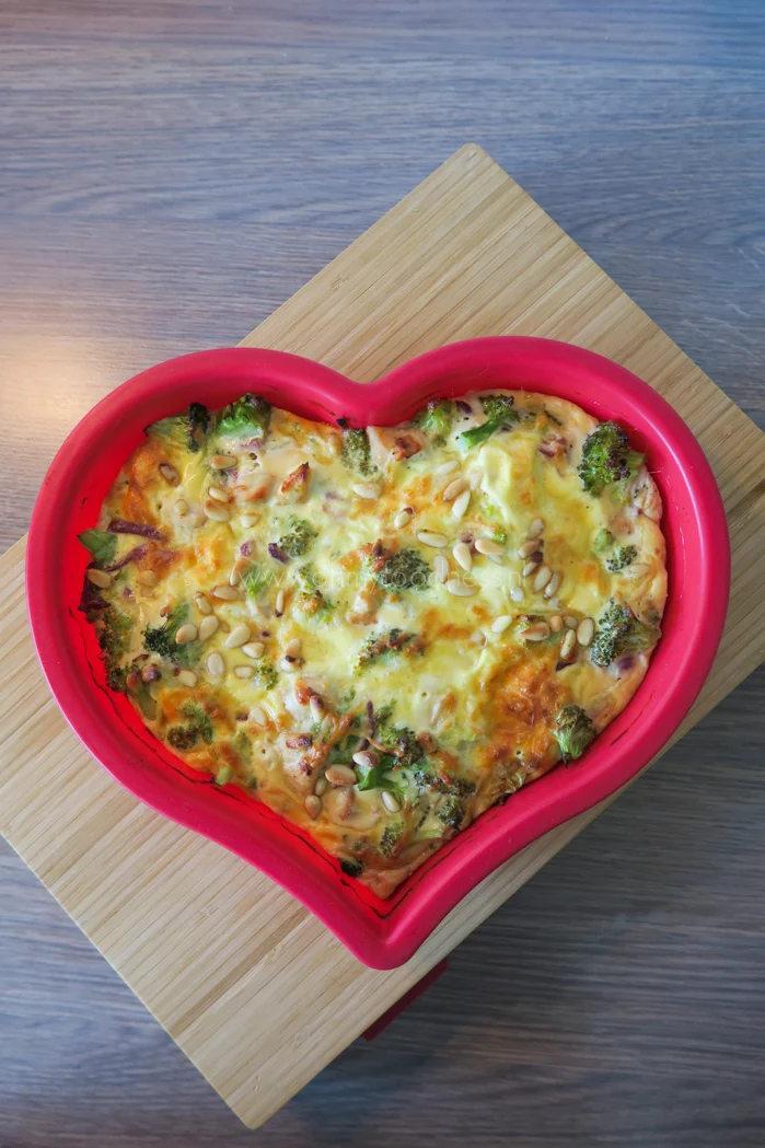Video: Desirée's favoriete Korstloze quiche 1 Korstloze quiche