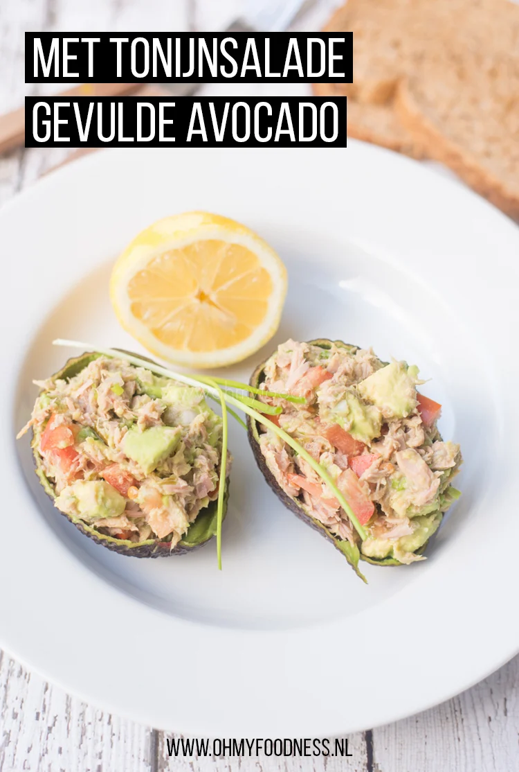 Video: Met tonijnsalade gevulde avocado 2 Met tonijnsalade gevulde avocado