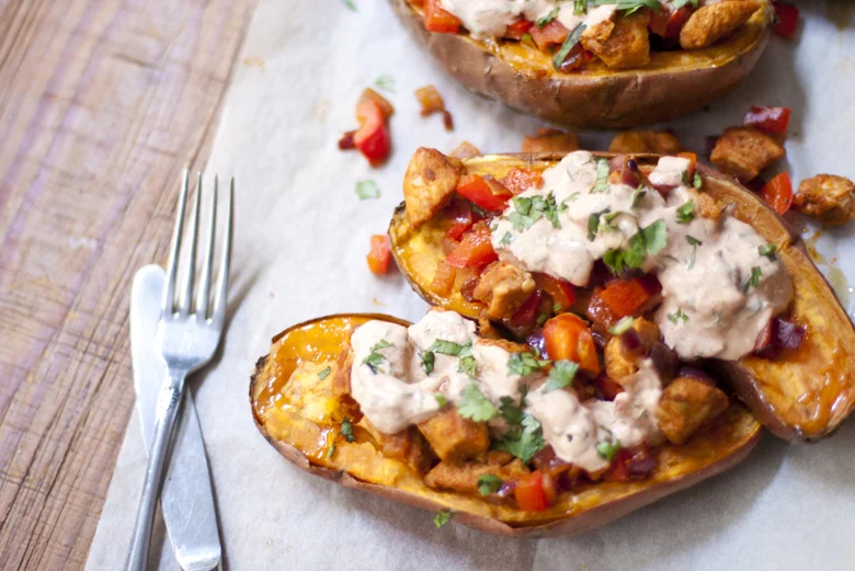 Zoete aardappel met kip en koriander 25 OMF Vivian ZoeteAardappelKipKoriander2FI