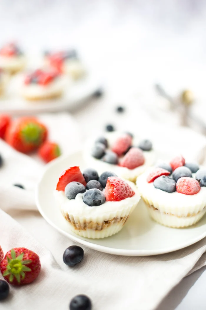 Video: Frozen Yoghurt bites 1 Frozen Yoghurt Bites