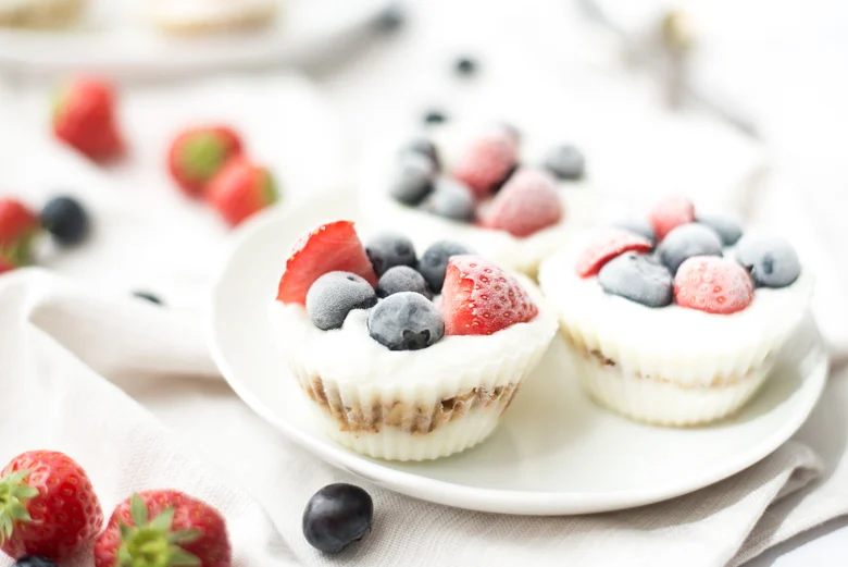 Video: Frozen Yoghurt bites 33 Frozen Yoghurt Bites