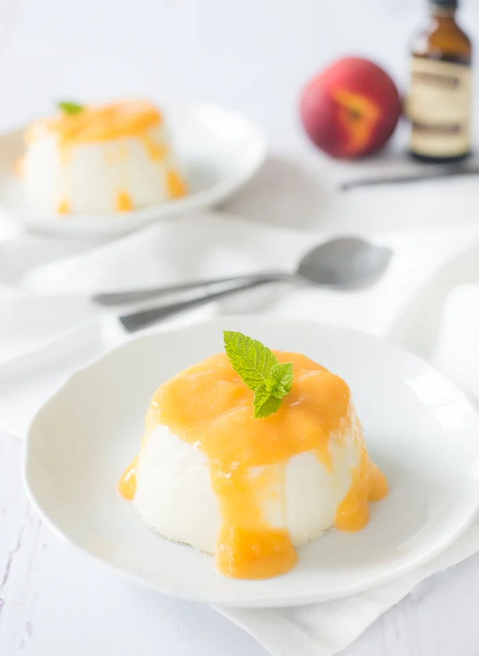 Video: Panna Cotta met nectarine 1 Panna Cotta met nectarine