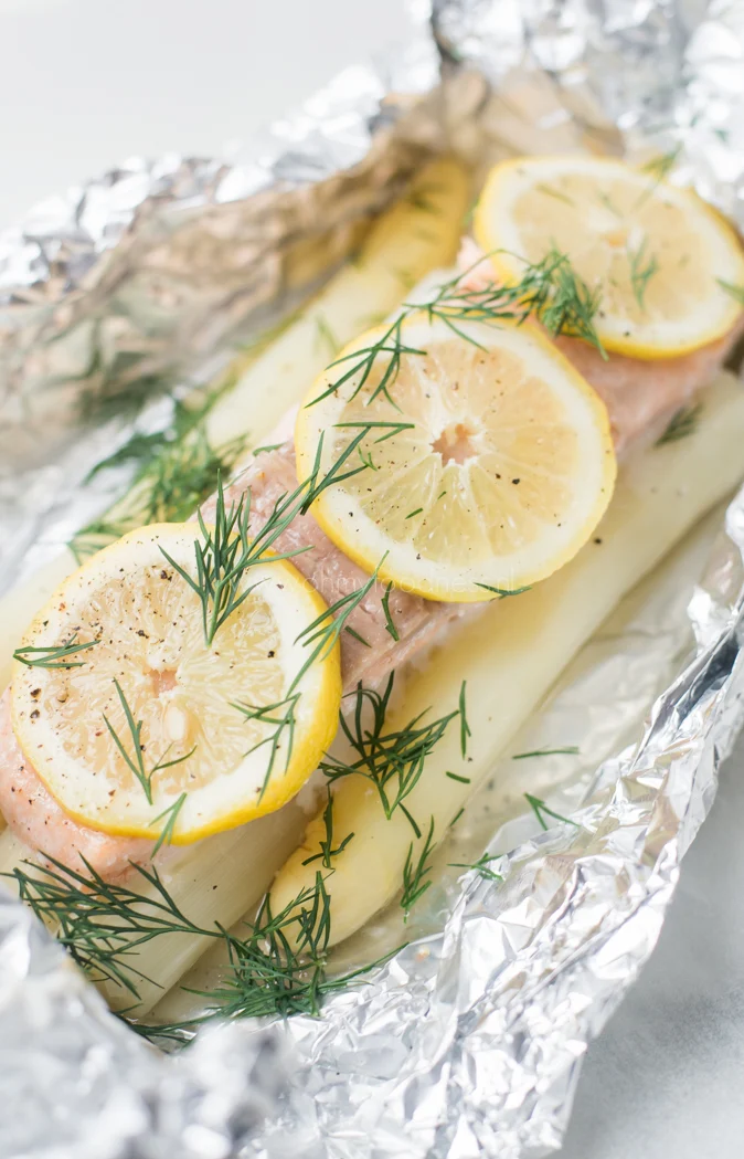 Witte asperges recept met zalm en papillotte 1 Witte asperges met zalm en papillotte