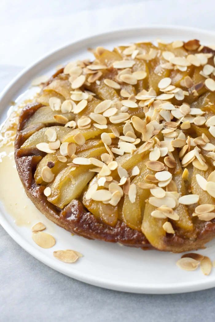 Tarte Tatin met Peer en Amandelspijs 1 OMF_Vivian_TarteTatinPeerAmandel
