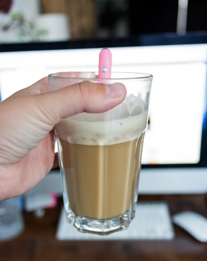 Mijn koffie journey + Mini Snickers Cheesecake voor erbij! 4 douwe_egberts_glas