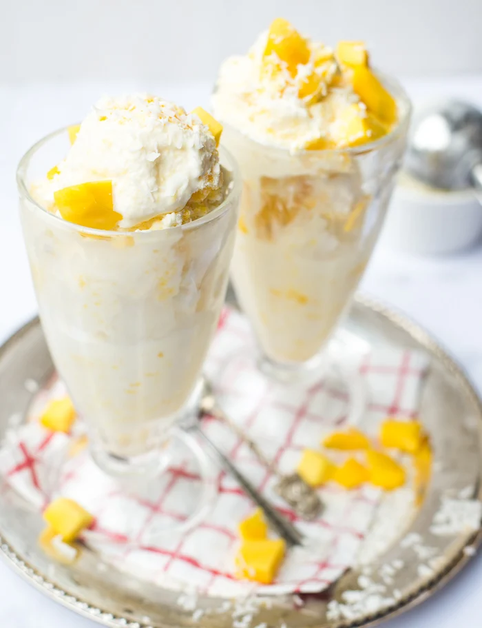 Video: Kokosijs met mangoswirl 1 Kokosijs met mangoswirl