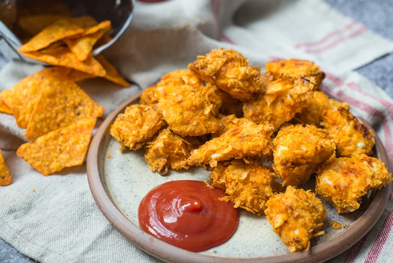 Video: Dorito's kipnuggets 4 Dorito's kipnuggets