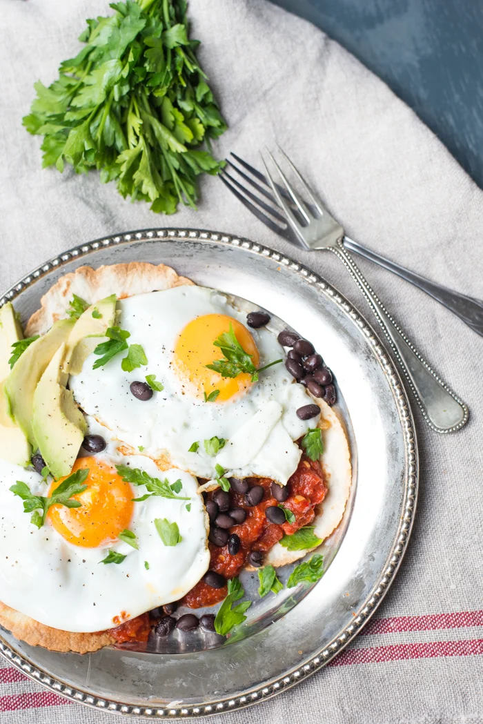 Huevos Rancheros (voor het avondeten) 1 Huevos Rancheros