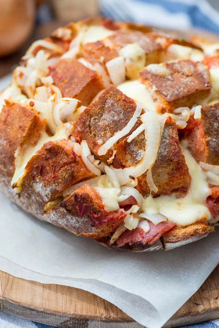 Video: Pizza Borrelbrood 2 Pizza Borrelbrood