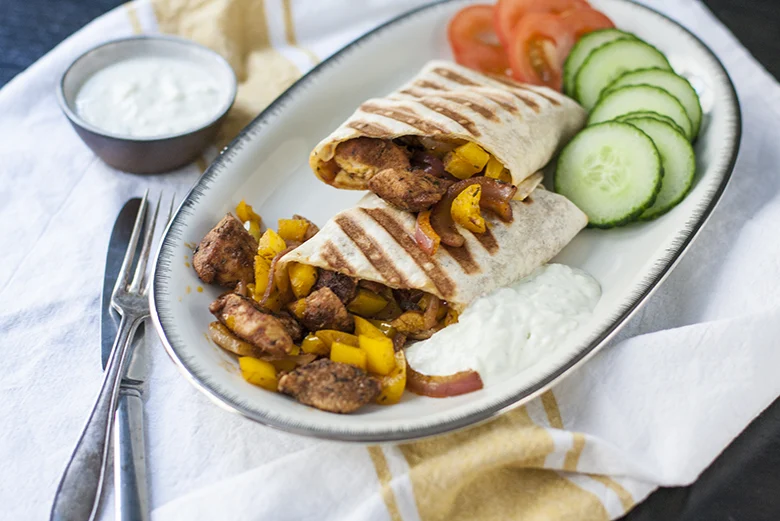 Durum met Kruidige Kip en Tzatziki 1 DurumKruidigeKipTzatziki FI