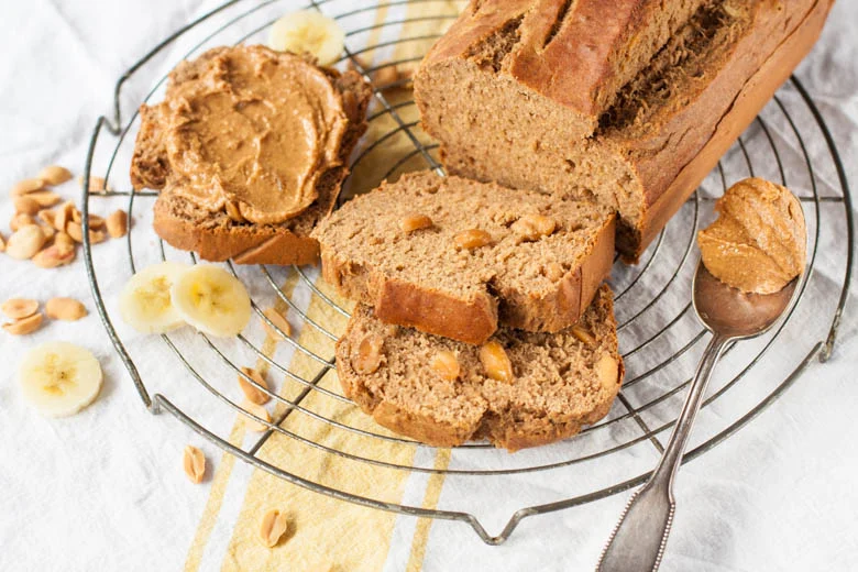 Peanutbutter BananaBread 36 PeanutbutterBananaBread FI 2