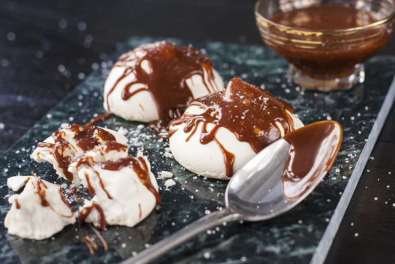 Salted Caramel Meringue's 2 SaltedCaramelMeringue 3 FI