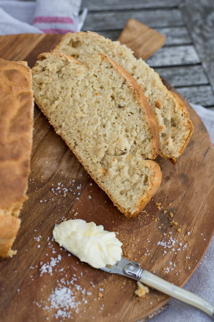 Koken (en reviewen) met Tim: Bierbrood 1 Bierbrood